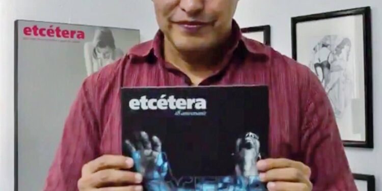 Marco Levario Turcott, director y fundador de la revista 'etcétera'