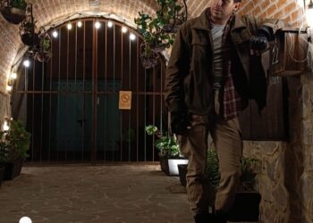 «Flores del Otoño» lanza su nuevo sencillo «Réquiem» en todas las plataformas