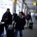Incendio eléctrico paraliza el aeropuerto de Heathrow; afecta cientos de vuelos globales