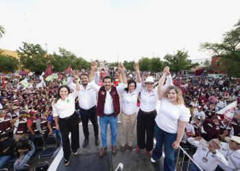Con lleno total cierra campaña el doctor José Ramón Enriquez