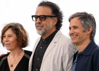 Iñárritu y García Bernal celebran en Cannes los 25 años de “Amores perros”