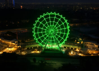 Aztlán Parque Urbano se suma a la celebración del Mundial de Futbol 2026 con iluminación especial en la icónica rueda de la fortuna
