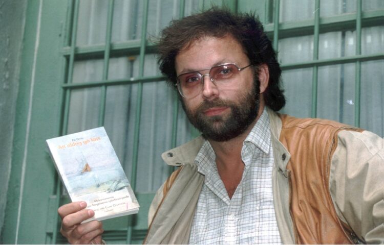 Stockholm 960726/Clark Olofsson greps av norsk polis i Oslo på torsdagen. Efter flera dagars spaning misstänkte man att Olofsson och en 45-årig kamrat planerade ett nytt bankrån. (arkivbild 91)