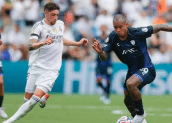 Pachuca tropieza ante un Real Madrid con inferioridad numérica