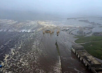 Bajan nivel de alerta para tsunami en Hawái y Japón luego del terremoto en Rusia