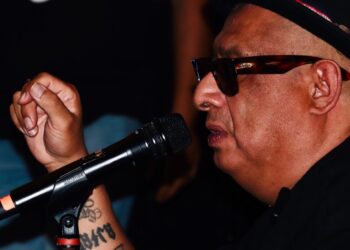 Entre servilletas y purgatorios: el retorno de Armando Palomas al corazón de México en la Maraka