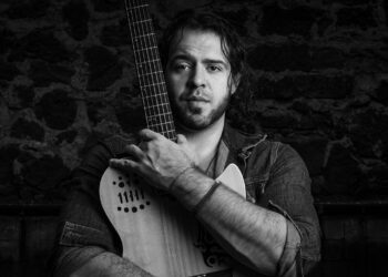 «En esta vida y la que sigue»: Daniel Delgadillo canta al alma desde su EP Otoño