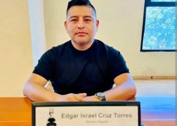 Asesor del alcalde de Naucalpan protege red de corrupción del ambulantaje