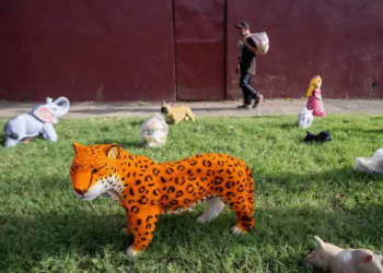 Artesanos de Puebla ‘conquistan’ con su arte y cultura las calles de Managua