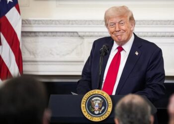 Trump preguntó a Zelenski si puede atacar Moscú o San Petersburgo, según el diario Financial Times