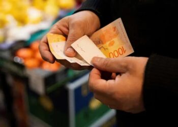 Gobierno argentino intervendrá en el mercado de cambios para contener el dólar