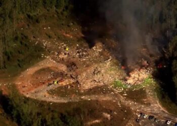 En EU, explosión en fábrica de Tennessee deja varios muertos