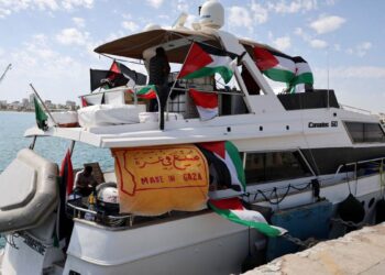 Israel intercepta el último barco de la Flotilla para Gaza e inicia deportaciones