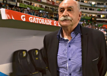 Fallece Xabier Azkargorta, entrenador que legendario de Bolivia y que digirió a Chivas