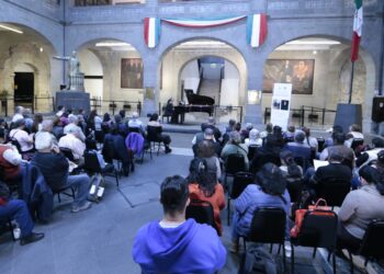Cinco reconocidos compositores europeos llegaron a Xicoténcatl en manos de dos talentosos pianistas mexicanos