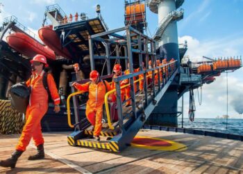 Contratos de Cotemar con Pemex suman más de 60 mil mdp y se extienden hasta 2029