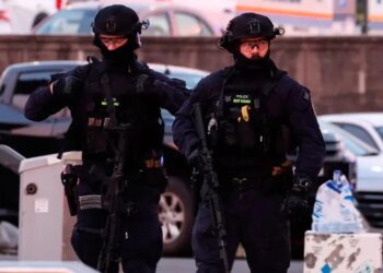 Al menos 11 muertos tras tiroteo en fiesta judía en Australia