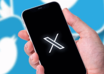 UE multa con 120 millones a X de Elon Musk por infringir la ley digital