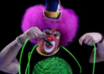 PLATANITO OFRECERÁ FUNCIÓN ESPECIAL EN EL TEATRO METROPÓLITAN CON SINFONÍA DE LA RISABorrador automático