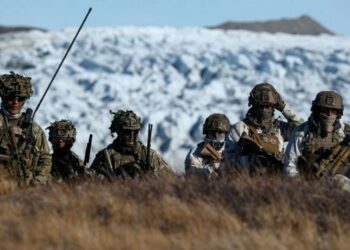 «Debe ser algo que soliciten»: ex primera ministra de Suecia no descarta el envío de soldados a Groenlandia