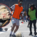 ‘Retas’ de fútbol con balones de Trump en CDMX en protesta por el ‘Mundial del despojo’