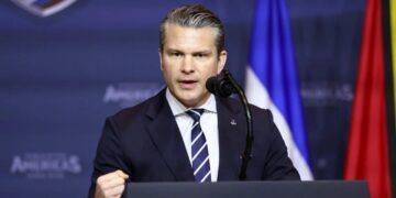 EU afirma que Mojtabá Jameneí «está herido y huyendo” tras ataques contra Irán