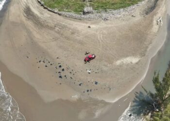 Sheinbaum afirma que no se ha identificado al responsable del derrame petrolero en el Golfo de México