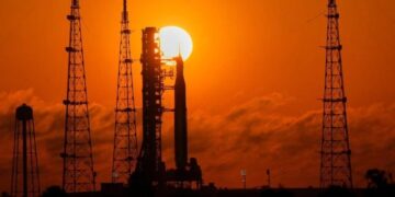 La NASA dedicará 20 mil mdd para instalar una base lunar en los próximos siete años