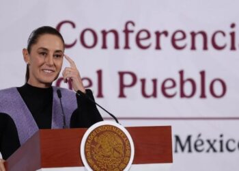 CONFERENCIA MATUTINA “Ya hay una hipótesis”: Sheinbaum afirma que primer derrame ocurrió desde un barco, pero detectaron más manchas de hidrocarburo