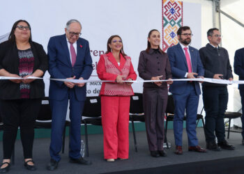 Claudia Sheinbaum inaugura Hospital Oncológico para la Mujer de la CDMX del IMSS Bienestar, que atenderá a 500 mil mujeres al año