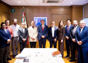 Gestiona Tamaulipas con la SICT impulso a infraestructura carretera y ferroviaria para fortalecer la conectividad y el desarrollo del estado