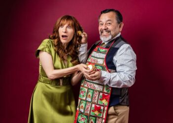 Descubre a la familia más divertida e irreverente en la obra “Nunca he estado en Dublín” con las actuaciones de Mónica Huarte, Silverio Palacios, Miguel Tercero y Daniela Méndez