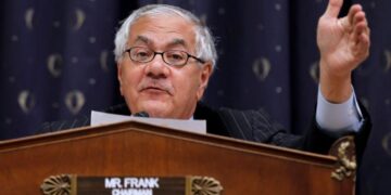 Muere a los 86 años Barney Frank, congresista demócrata y pionero en los derechos gay