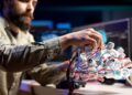 Neuroempleabilidad: el eje de la Feria Laboral 2026 de la UEES para preparar a los profesionales del futuro