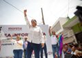 Elizabeth López Blanco exhibe músculo en interna de Morena por Nayarit