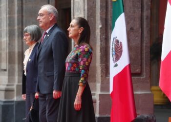 Claudia Sheinbaum recibe en Palacio Nacional al Presidente de la Confederación Suiza, Guy Parmelin