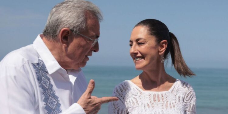 Sheinbaum revela que Rocha Moya no le avisó que iba a retomar el gobierno de Sinaloa; se enteró por su publicación en redes