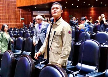 El patrimonio de Carlos Ulloa, entre departamentos millonarios, viajes y una explicación pendiente