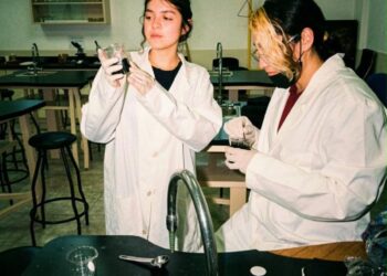 Ganarle tiempo al fuego: estudiantes de Tecmilenio crean producto contra incendios y son seleccionados para final de competencia científica en Kuwait