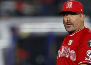 Benjamín Gil toma el mando de los Diablos Rojos del México ¡Toletazo de 4 esquinas!