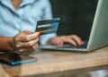 Debut bancario de Nu en México revela morosidad y créditos con CAT superior al 140%