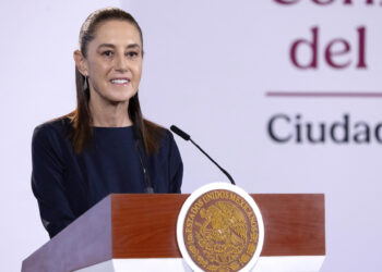 Sheinbaum recuerda Tlatelolco y condena la represión contra movimientos sociales